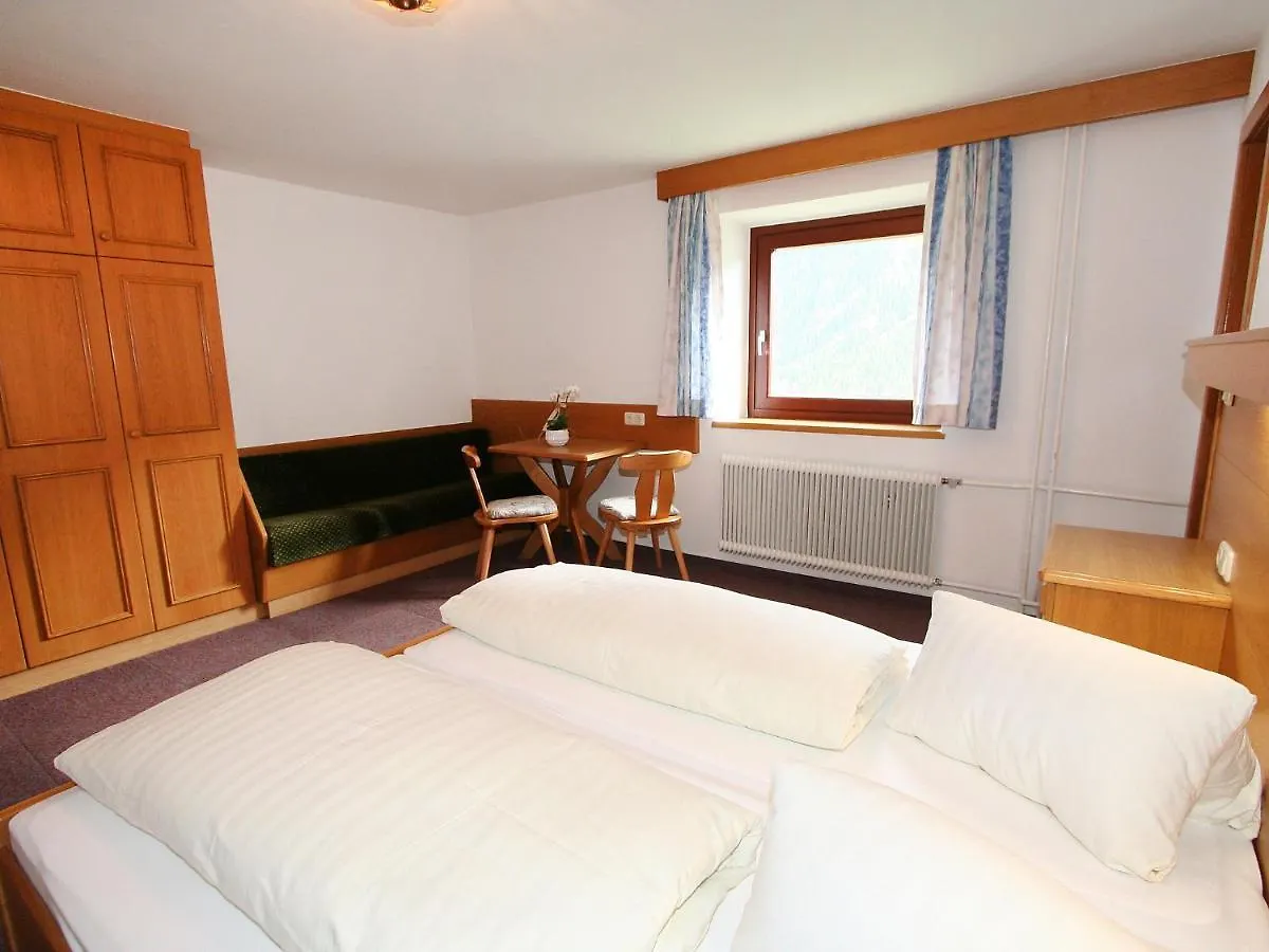 Holiday Home Raimund Ζόλντεν